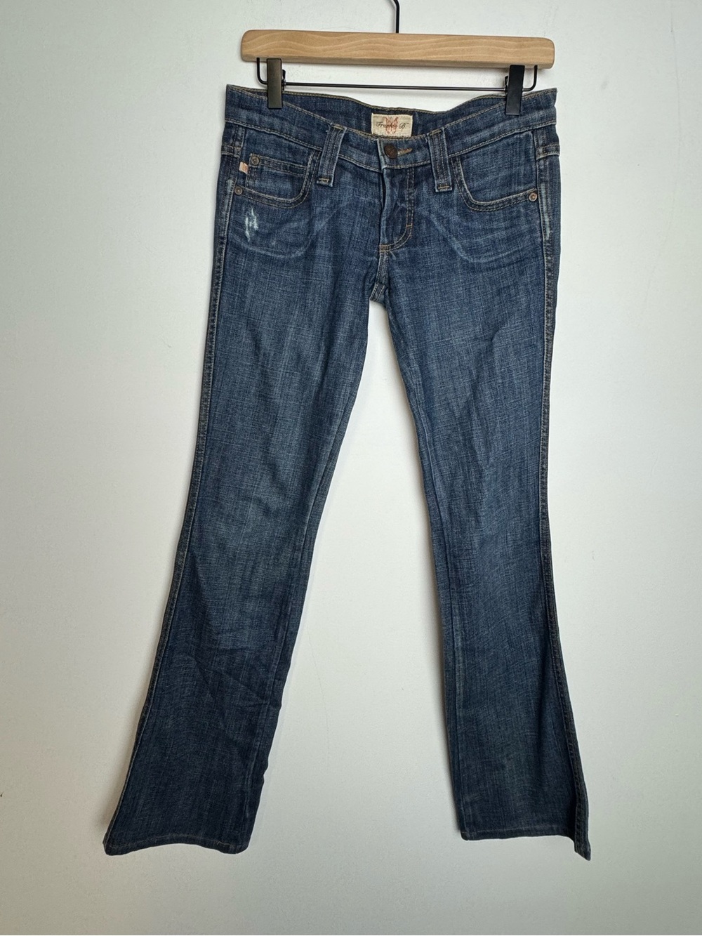 Vintage Y2K Frankie B. Ultra Low Rise Flare Bootcut Jeans Size 4 Inseam 32”